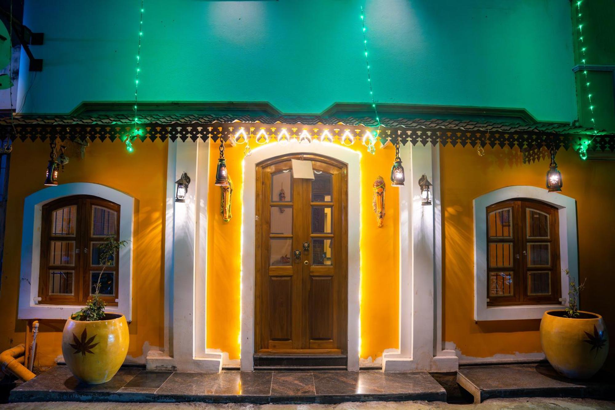 Sri Balaji Villas Pondicherry With Car Parking Exterior photo